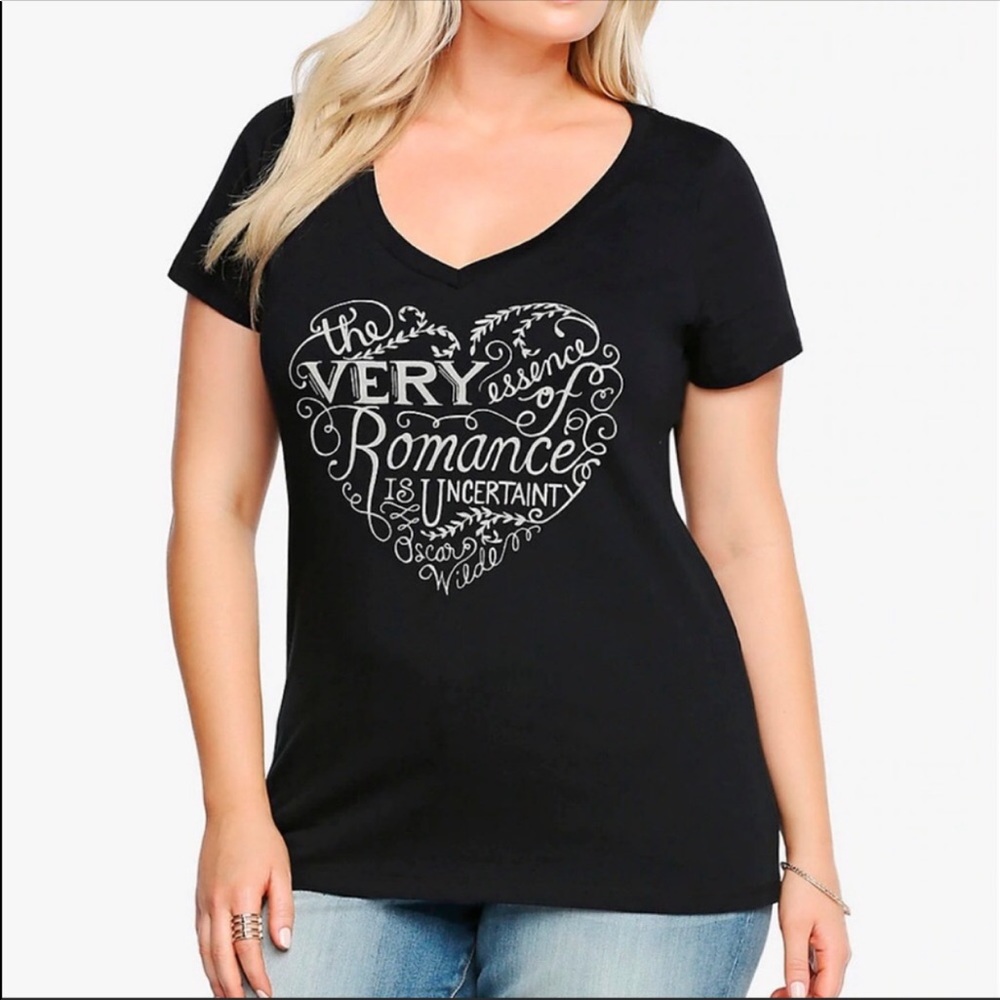 Torrid Oscar Wilde Heart Graphic Tee